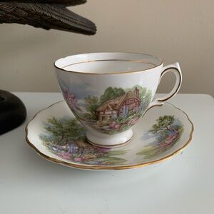 Vintage Royal Vale Teacup & Saucer